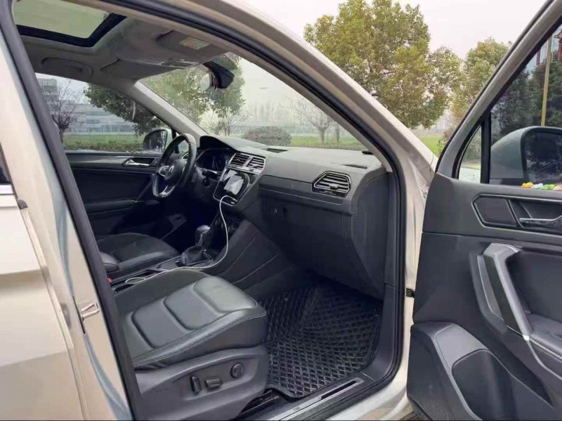 常州21年大众途观6