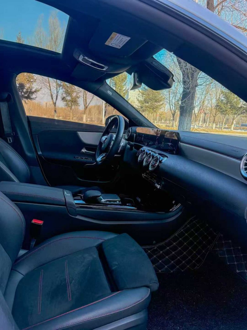 吉林23年奔驰CLA6