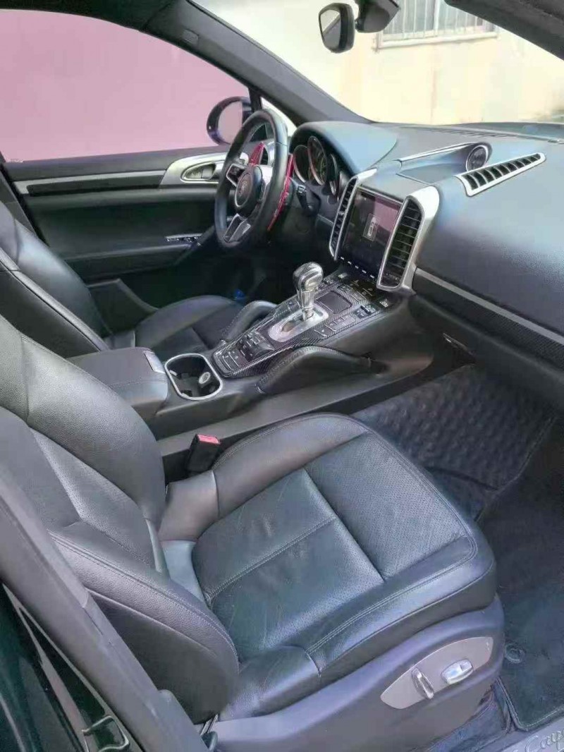 枣庄15年保时捷卡宴5