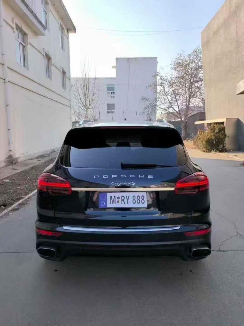 枣庄15年保时捷卡宴9