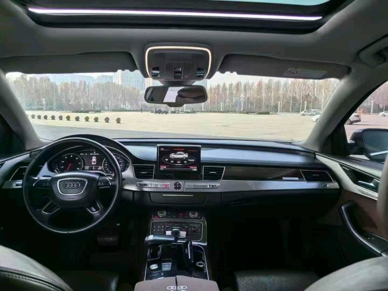 邯郸16年奥迪A8L2