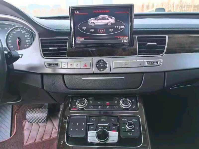 邯郸16年奥迪A8L6