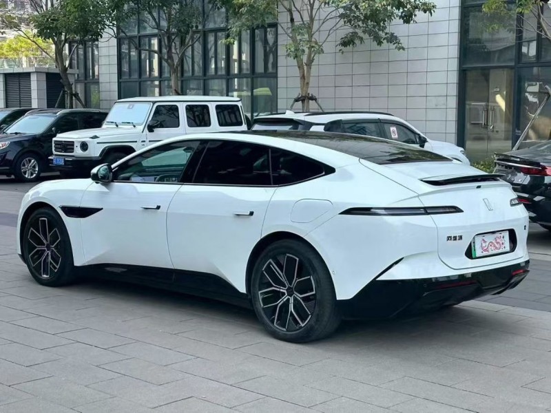 佛山24年阿维塔127