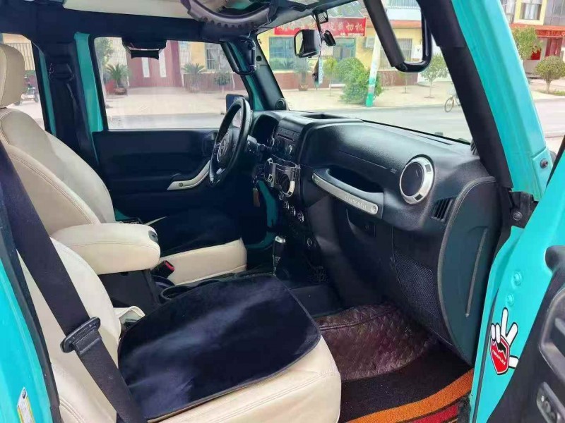 枣庄14年Jeep牧马人4