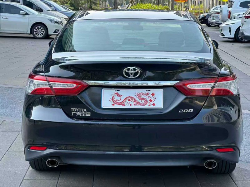 佛山19年丰田凯美瑞9