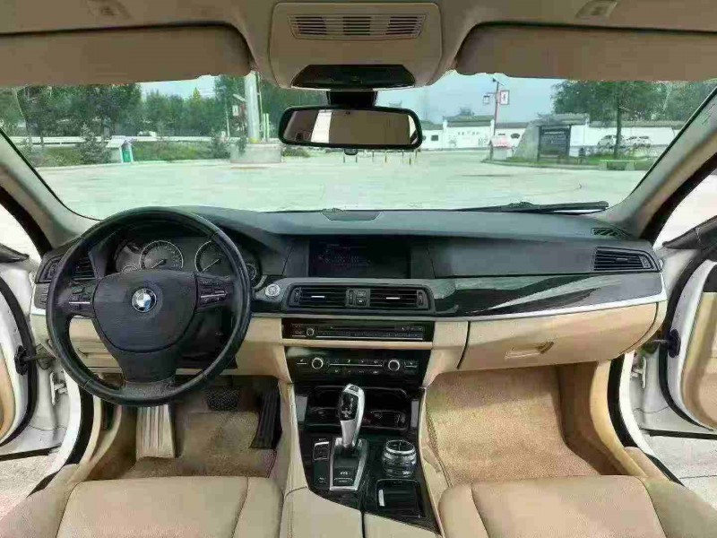 徐州12年宝马5系4