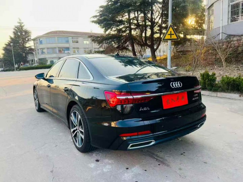 烟台19年奥迪A6L8