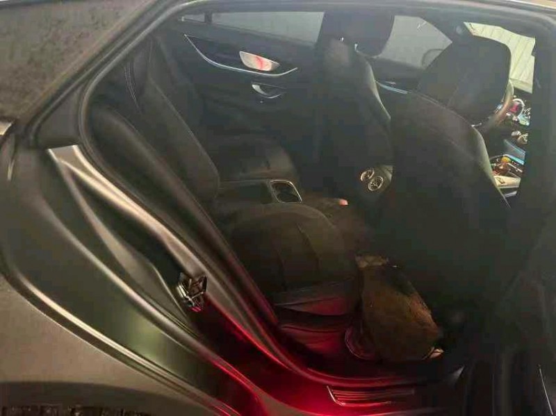 吉安24年奔驰AMG4