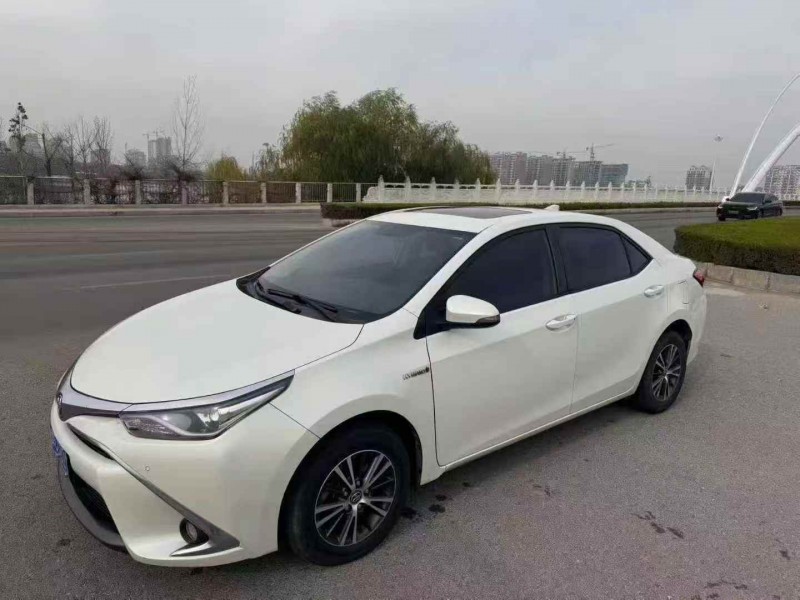 淄博16年丰田雷凌2