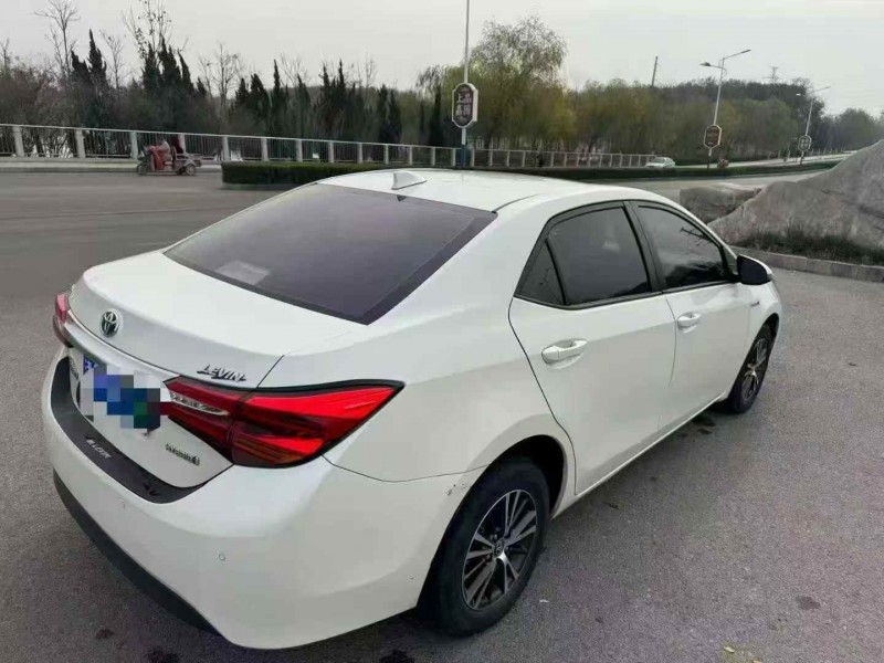 淄博16年丰田雷凌8