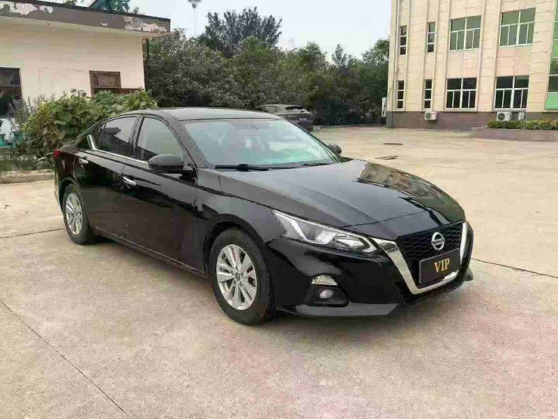 宿迁22年日产天籁3