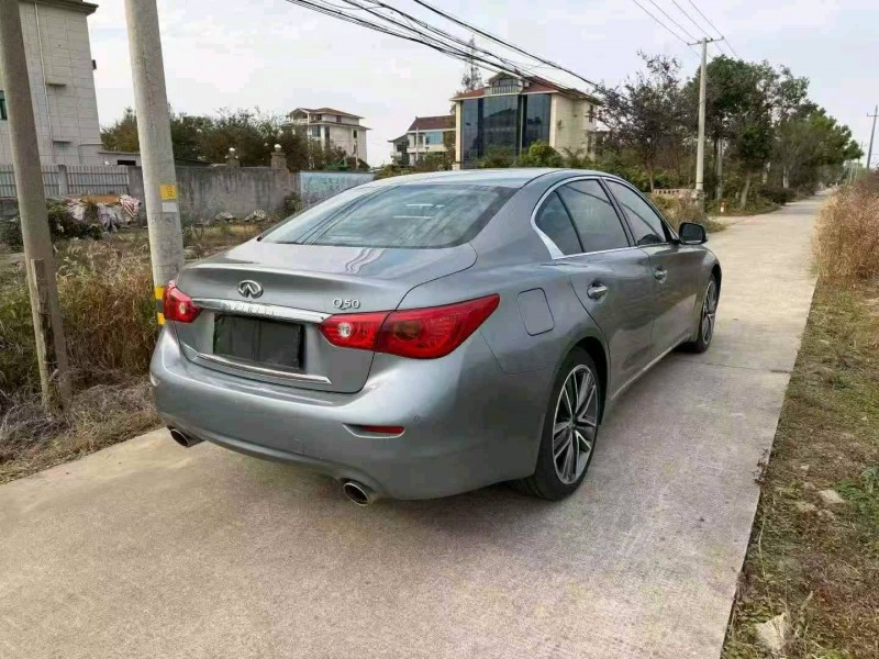 金华16年英菲尼迪Q50L8
