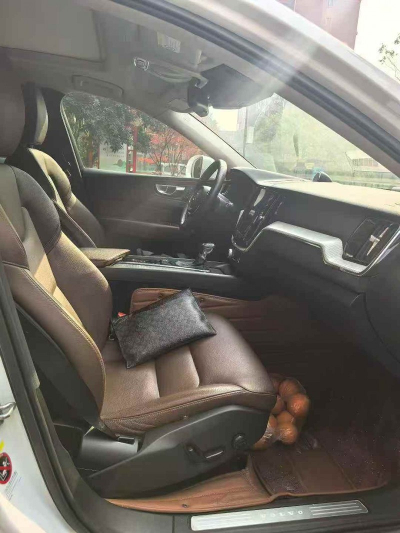 萍乡19年沃尔沃XC607