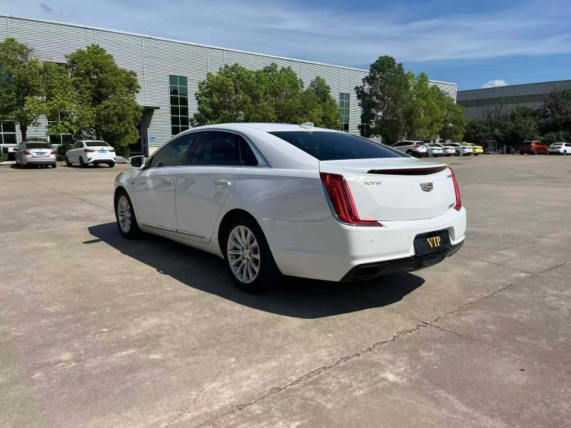 宿迁19年凯迪拉克XTS8