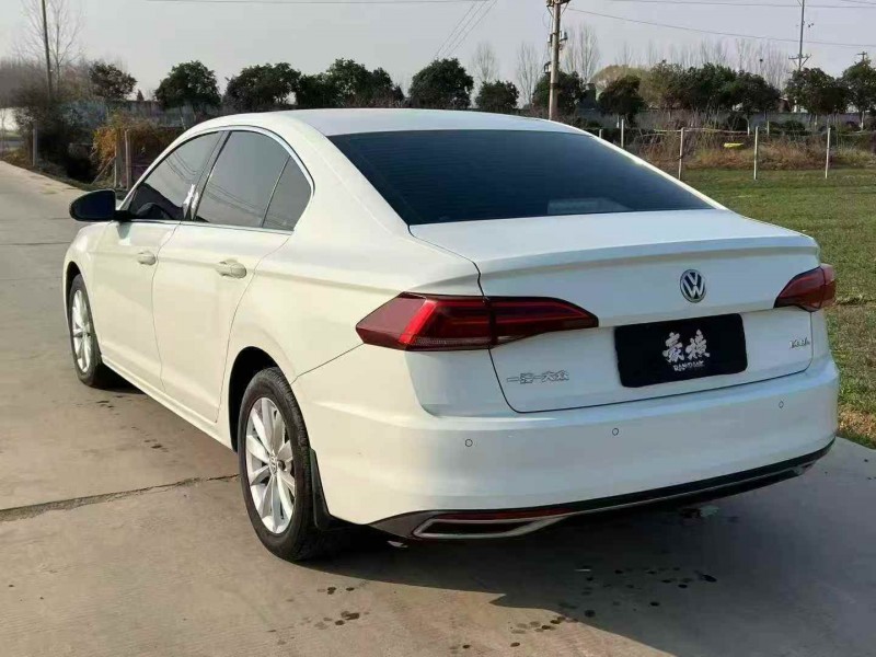枣庄19年大众宝来8