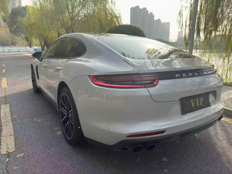 九江19年保时捷帕拉梅拉7