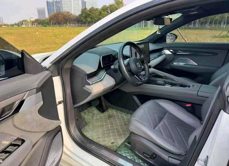 常州22年极氪汽车0014