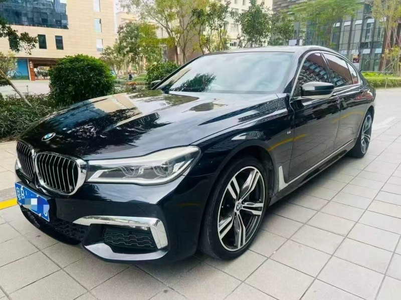 深圳19年宝马7系3