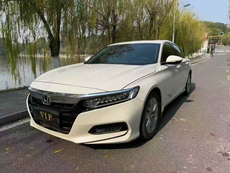 萍乡20年本田雅阁3