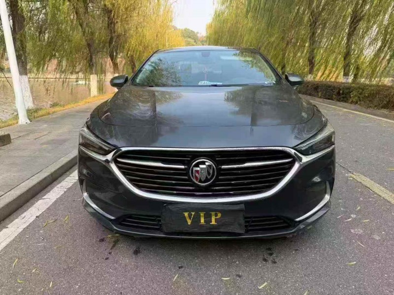 景德镇21年别克君越1