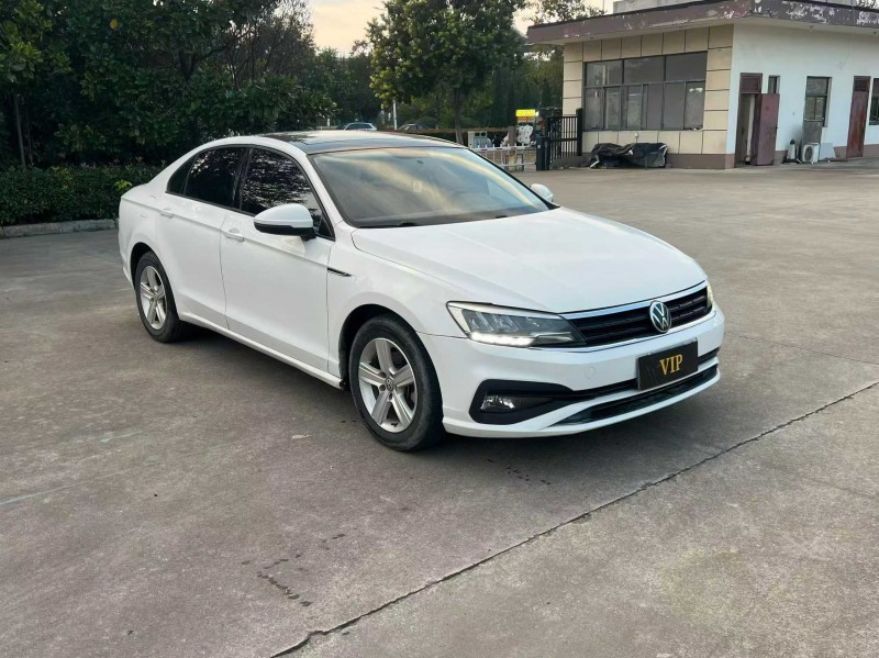 宿迁22年大众凌渡3