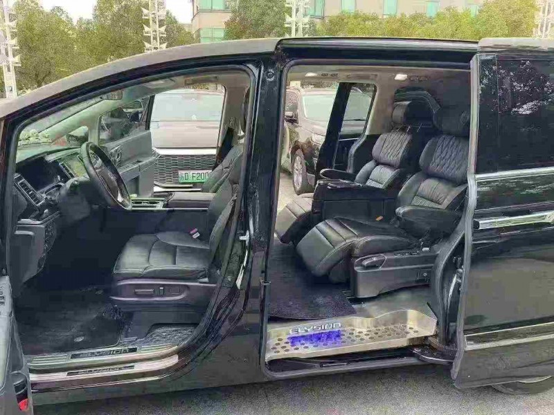 无锡21年本田艾力绅4