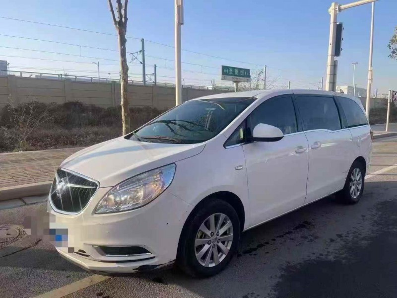 洛阳19年别克GL82