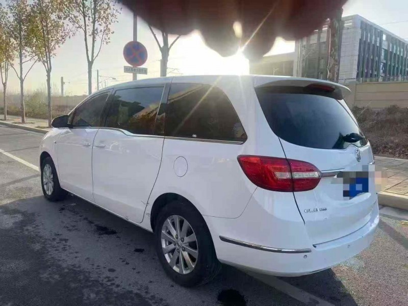 洛阳19年别克GL88