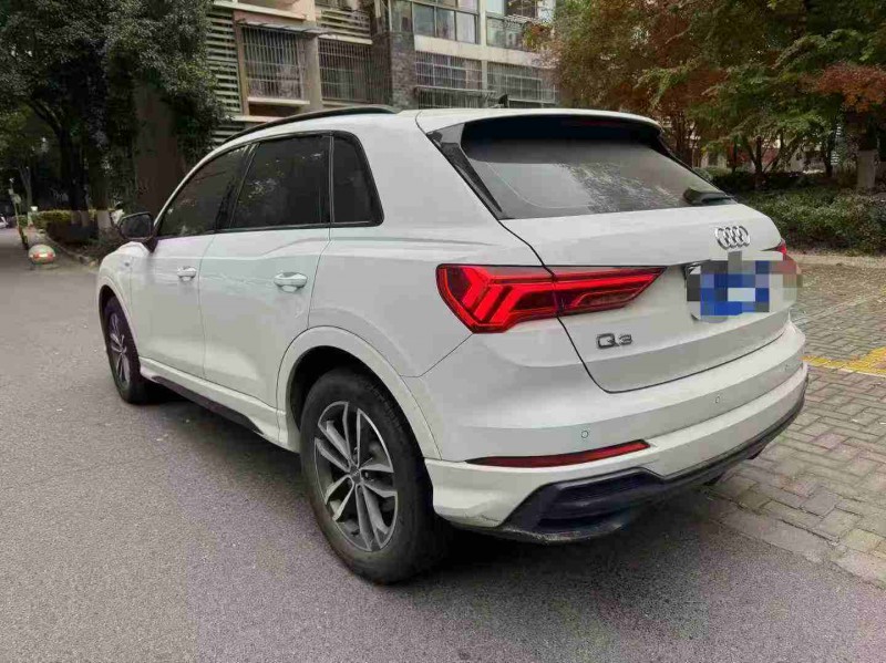 无锡21年奥迪Q37