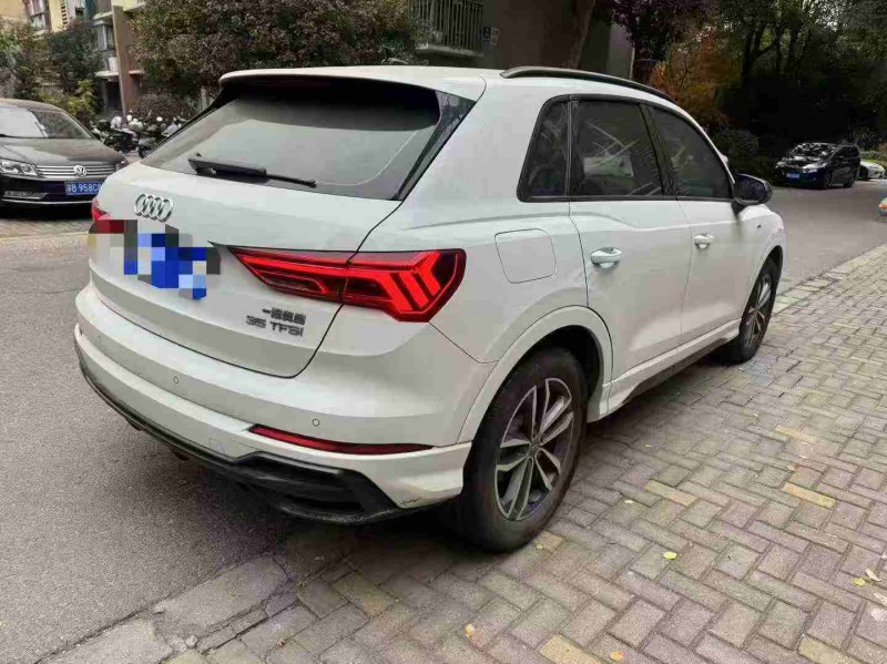 无锡21年奥迪Q38