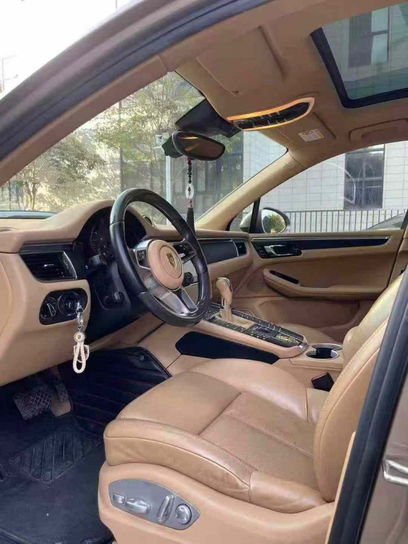 东莞16年保时捷Macan4