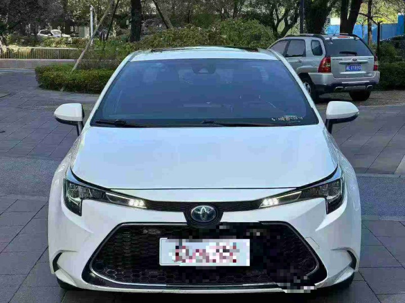 珠海22年丰田雷凌1