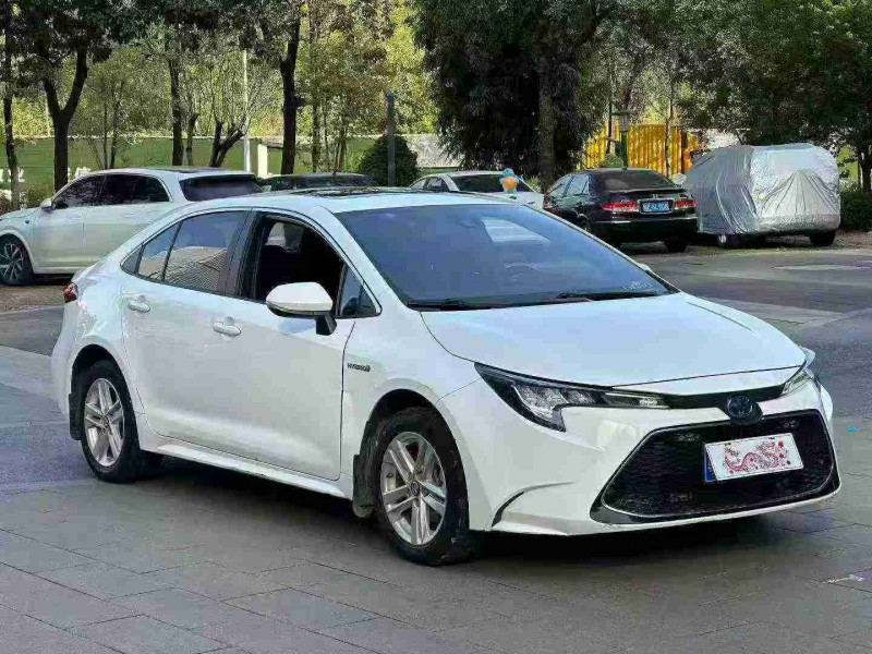 珠海22年丰田雷凌2