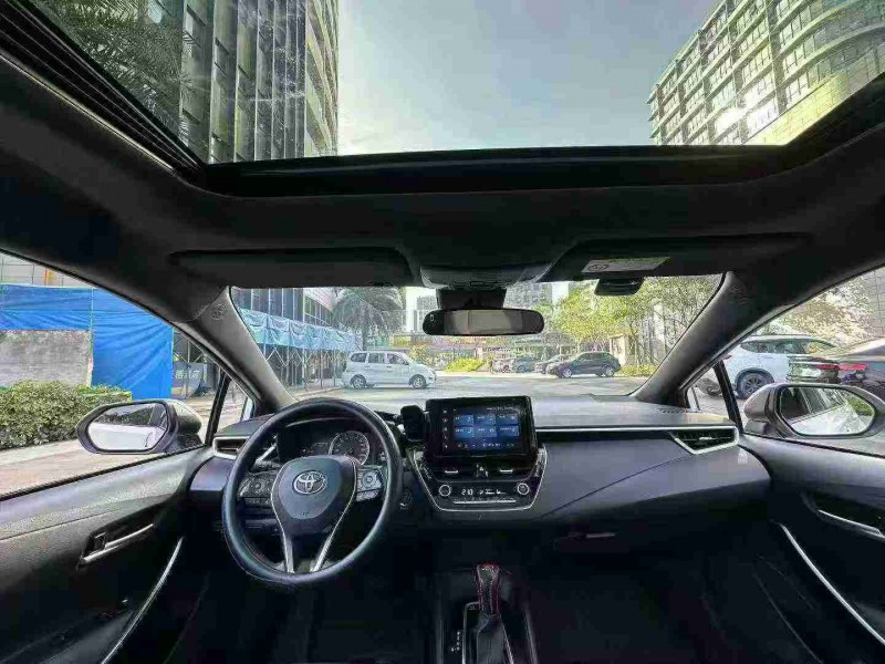珠海22年丰田雷凌5
