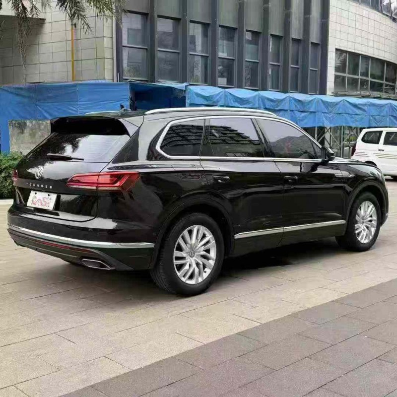 佛山19年大众途锐7