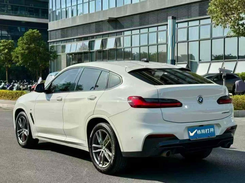 深圳19年宝马X48