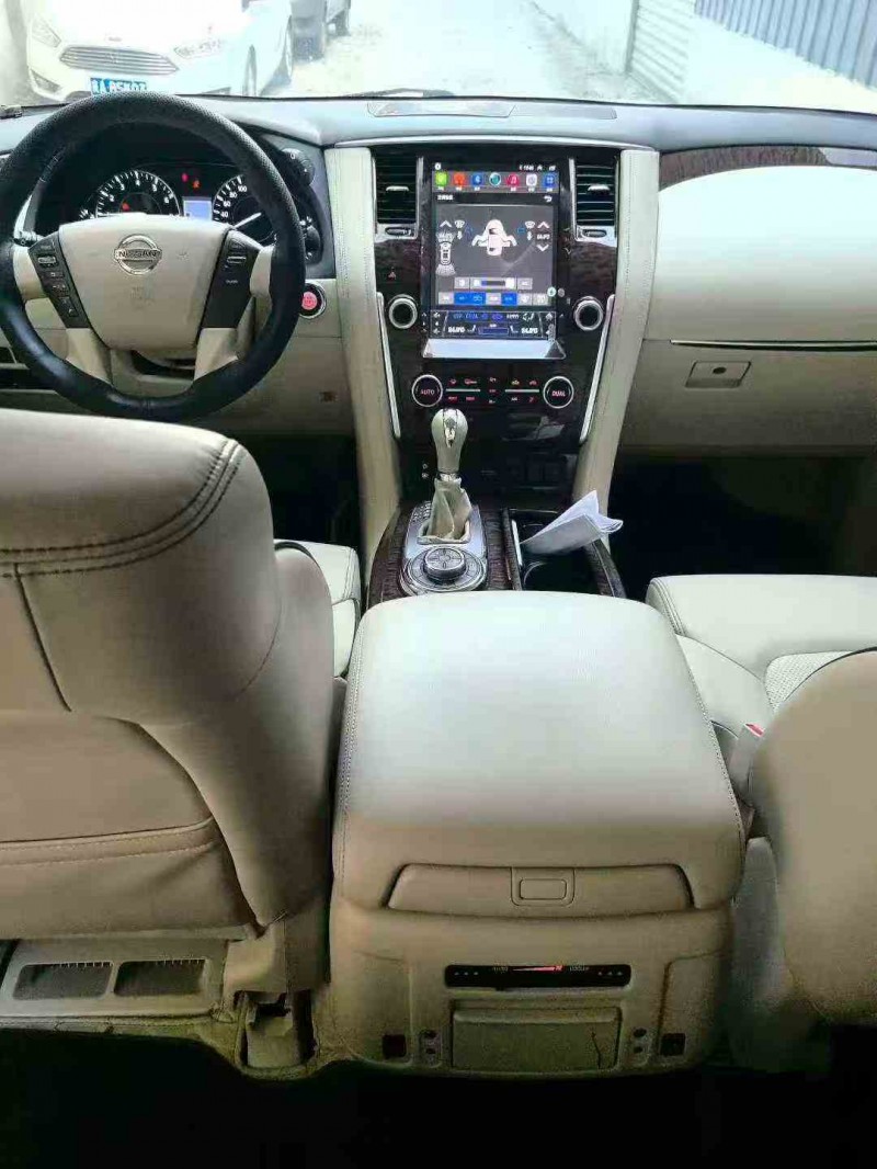 咸阳19年日产途乐6