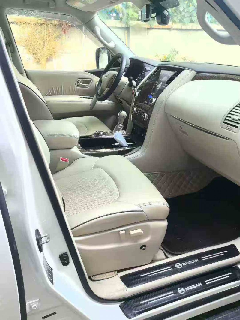 咸阳19年日产途乐7