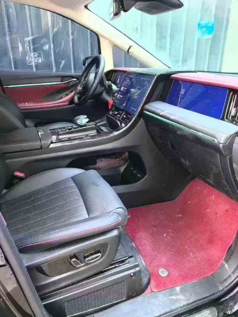 咸阳23年传祺E93