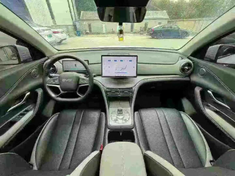 东营25年比亚迪海狮6