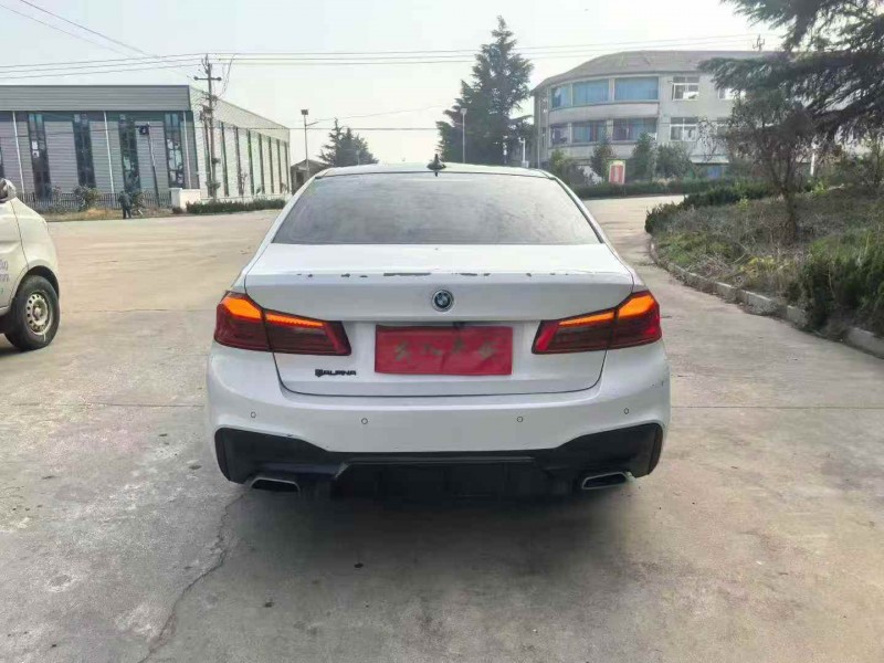 枣庄20年宝马5系9