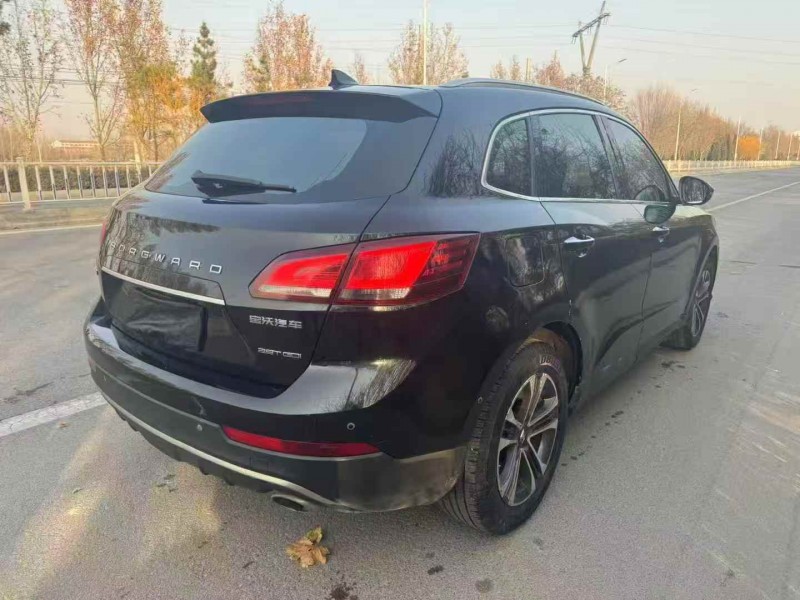 淄博17年宝沃BX77