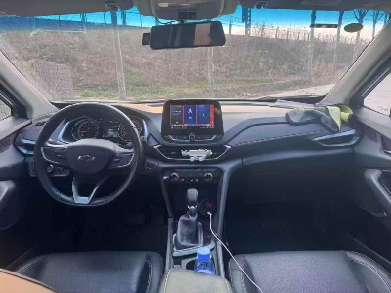 新乡23年雪佛兰沃兰多6