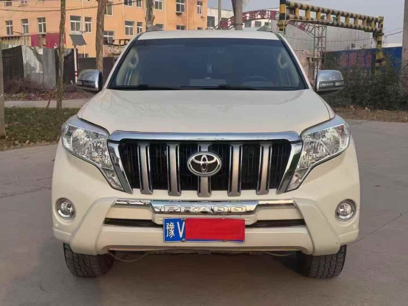 开封17年丰田普拉多1