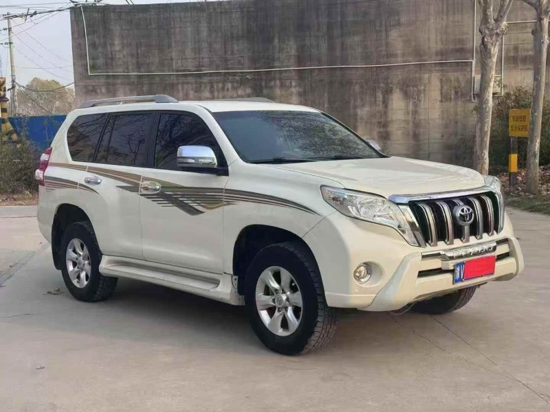 开封17年丰田普拉多2