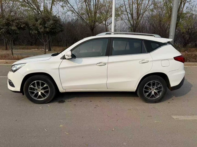 枣庄18年比亚迪宋8