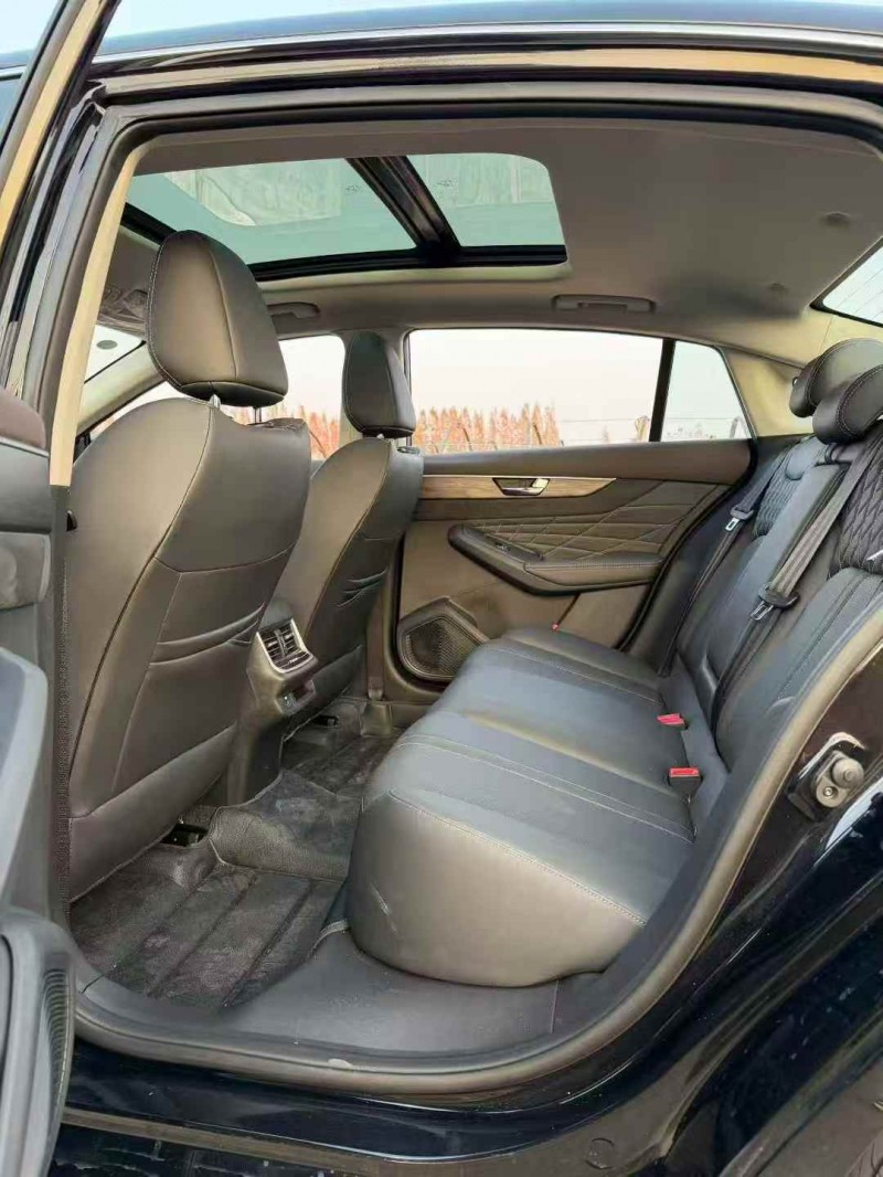 嘉兴22年东风奕炫4