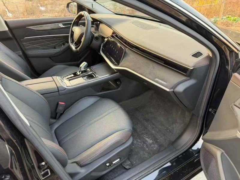 嘉兴22年东风奕炫5