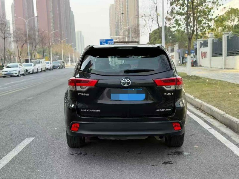 宜昌21年丰田汉兰达9