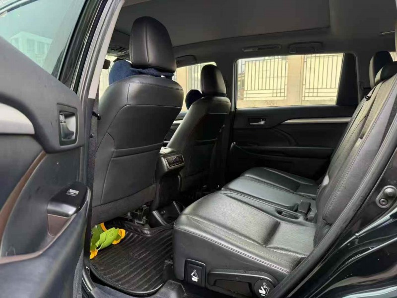 十堰20年丰田汉兰达5